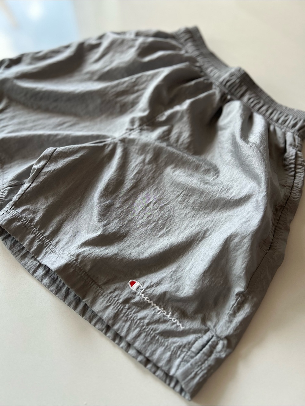 Champions Athletic shorts small grey silver